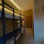 Des Sauterelles Hotel *
