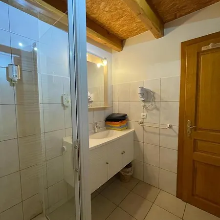 Des Sauterelles * Sermersheim