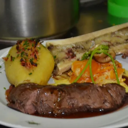 Des Sauterelles Hotel *
